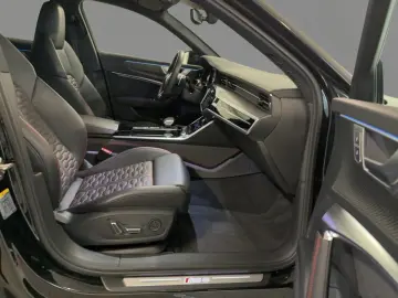 AUDI RS 6 Avant tiptr. STDHZG MATRIX 360 K NAVI B&O
