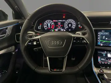 AUDI RS 6 Avant tiptr. STDHZG MATRIX 360 K NAVI B&O