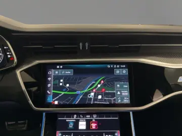 AUDI RS 6 Avant tiptr. STDHZG MATRIX 360 K NAVI B&O