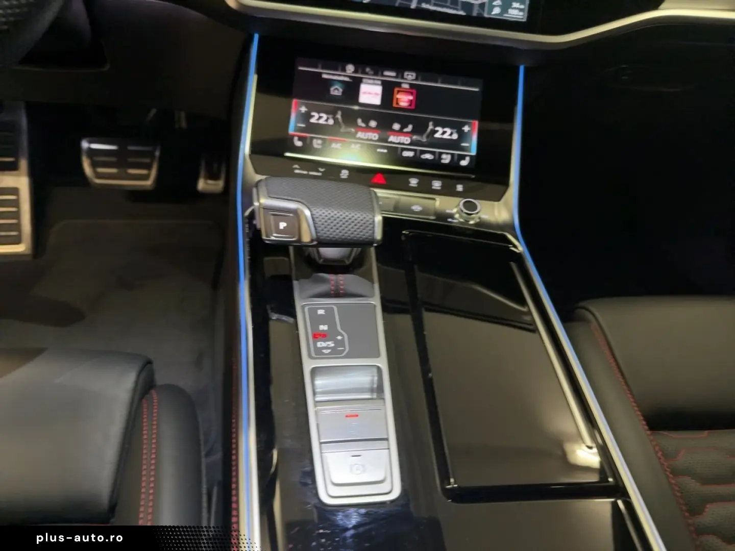 AUDI RS 6 Avant tiptr. STDHZG MATRIX 360 K NAVI B&O