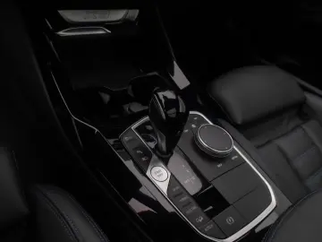 BMW X3 xD30e M Sport Laser DAB Kamera HUD Panorama