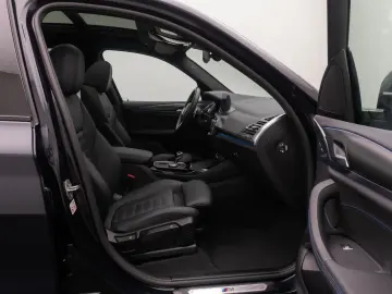 BMW X3 xD30e M Sport Laser DAB Kamera HUD Panorama