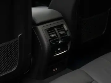 BMW X3 xD30e M Sport Laser DAB Kamera HUD Panorama