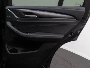 BMW X3 xD30e M Sport Laser DAB Kamera HUD Panorama