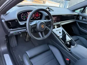 PORSCHE Panamera 4 E-Hybrid HUD Soft-Close Panorama