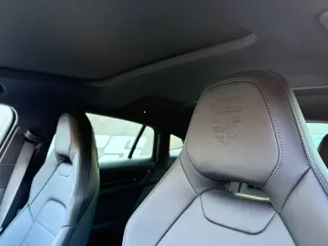 PORSCHE Panamera 4 E-Hybrid HUD Soft-Close Panorama