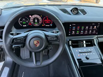 PORSCHE Panamera 4 E-Hybrid HUD Soft-Close Panorama