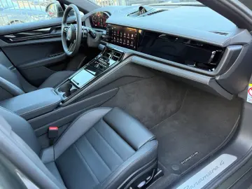 PORSCHE Panamera 4 E-Hybrid HUD Soft-Close Panorama