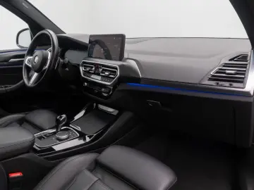 BMW X3 xD20i M Sport DAB Kamera Panorama Komf 20Zoll