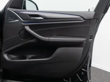 BMW X3 xD20i M Sport DAB Kamera Panorama Komf 20Zoll