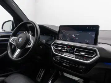 BMW X3 xD20i M Sport DAB Kamera Panorama Komf 20Zoll