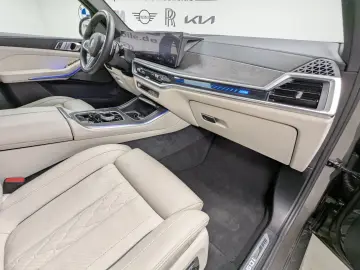 BMW X5 M60i xDrive M Sport Pro Pano SkyLounge PA Pro