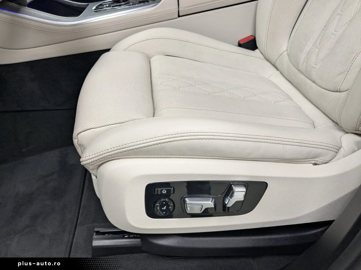 BMW X5 M60i xDrive M Sport Pro Pano SkyLounge PA Pro