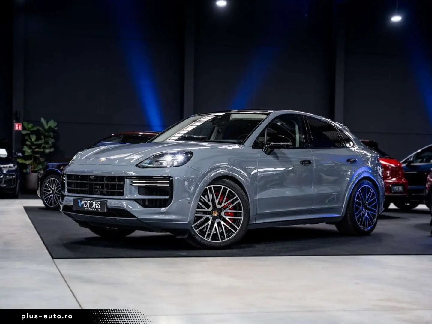 PORSCHE Cayenne 4.0 V8 Turbo - E-Hybrid - Coupé - Arctic