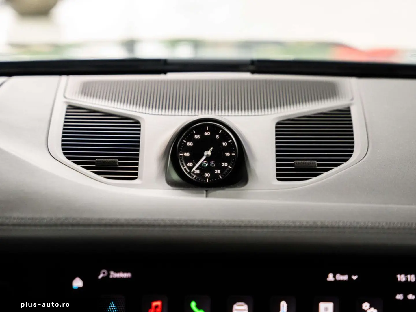 PORSCHE Cayenne 4.0 V8 Turbo - E-Hybrid - Coupé - Arctic