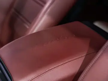 PORSCHE Cayenne 4.0 V8 Turbo - E-Hybrid - Coupé - Arctic