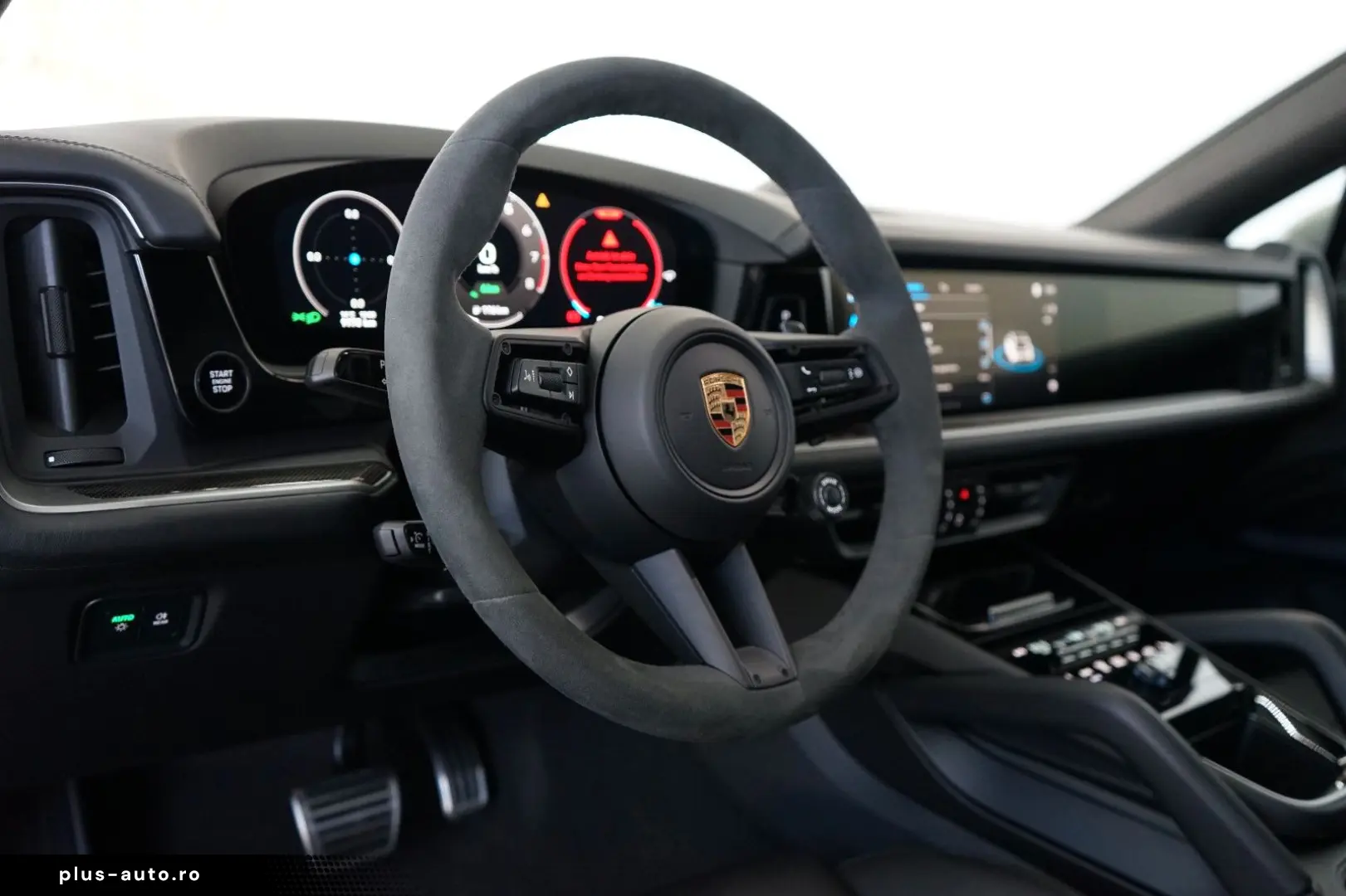 PORSCHE Cayenne Coupe E-Hybrid Kreide P-Display HUD AHK