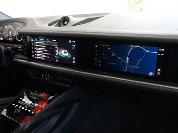 PORSCHE Cayenne Coupe E-Hybrid Kreide P-Display HUD AHK