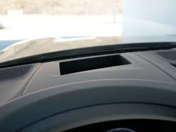 PORSCHE Cayenne Coupe E-Hybrid Kreide P-Display HUD AHK