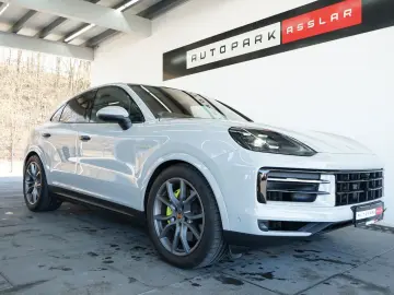 PORSCHE Cayenne Coupe E-Hybrid Kreide P-Display HUD AHK
