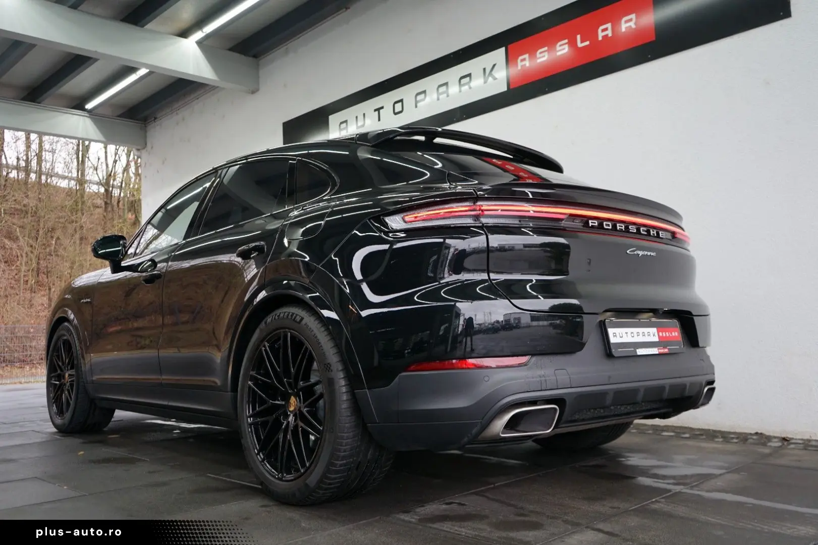 PORSCHE Cayenne Coupe E-Hybrid P-Display Burmester MEGA!