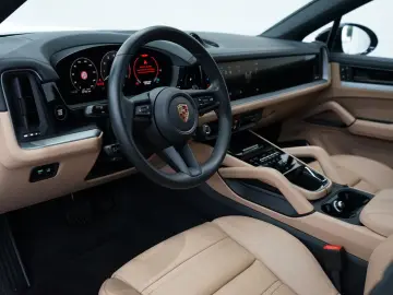 PORSCHE Cayenne Coupe E-Hybrid P-Display Burmester MEGA!