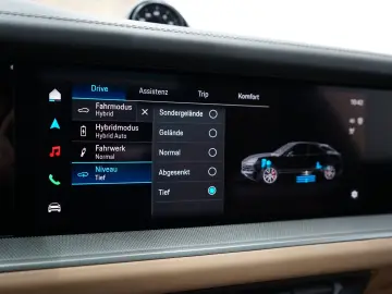 PORSCHE Cayenne Coupe E-Hybrid P-Display Burmester MEGA!