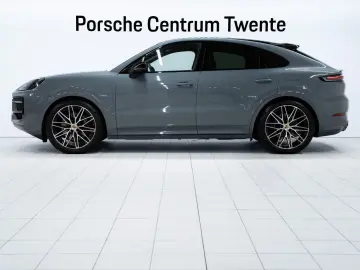 PORSCHE Cayenne E-Hybrid Coupé