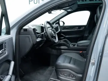 PORSCHE Cayenne E-Hybrid Coupé