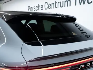 PORSCHE Cayenne E-Hybrid Coupé