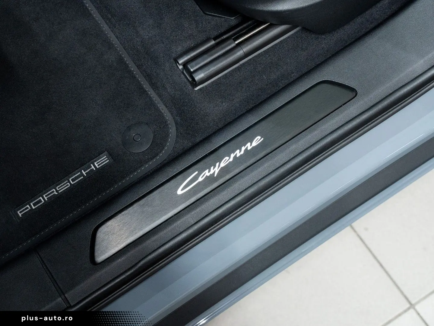 PORSCHE Cayenne E-Hybrid Coupé