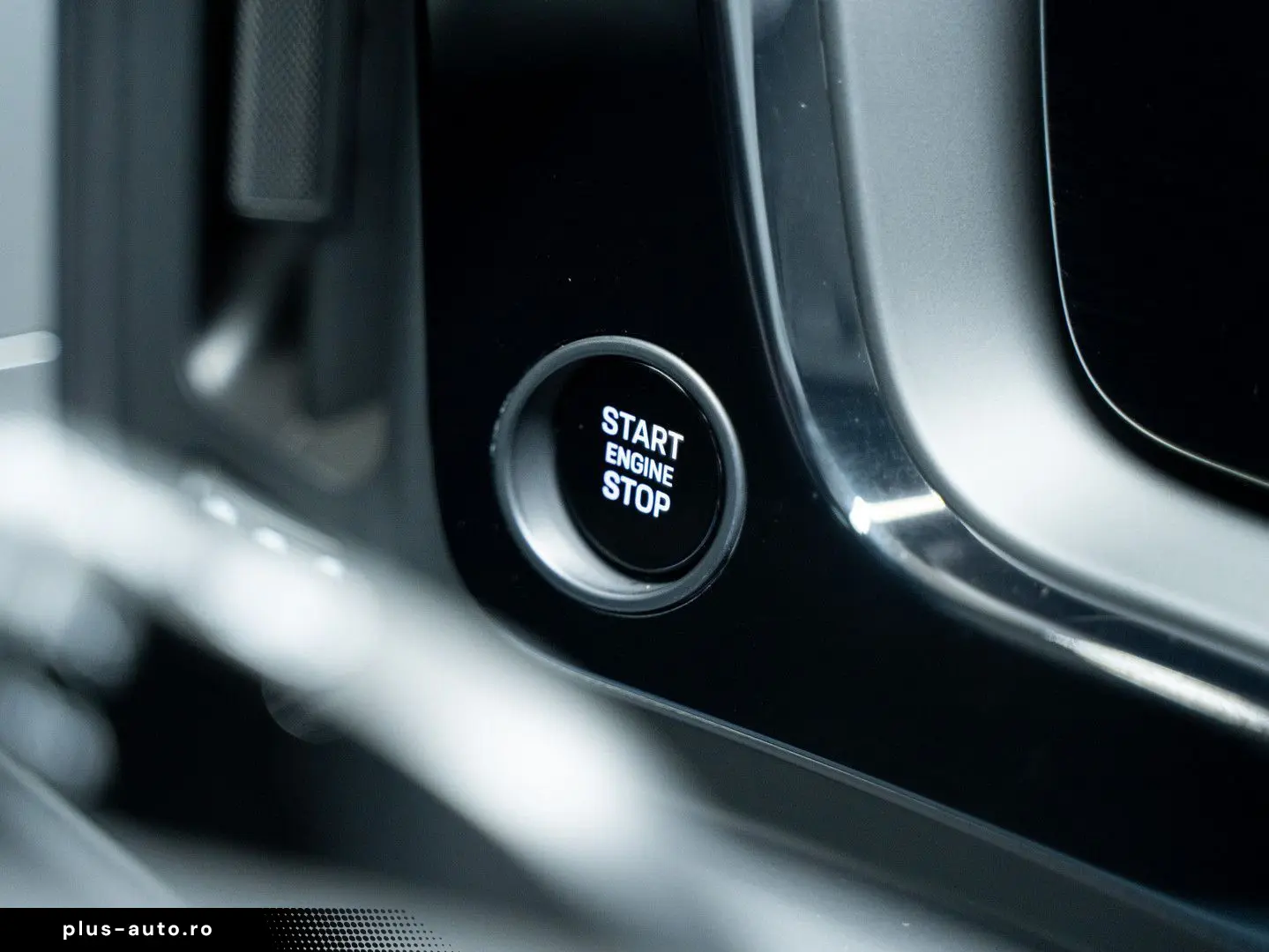 PORSCHE Cayenne E-Hybrid Coupé