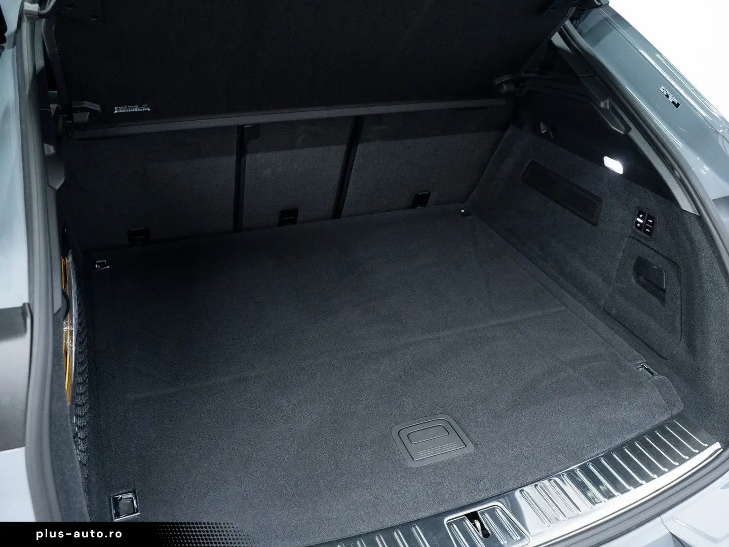 PORSCHE Cayenne E-Hybrid Coupé