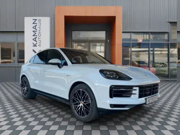 PORSCHE Cayenne Coupe E-Hyb Massage · Matrix · MY 2025