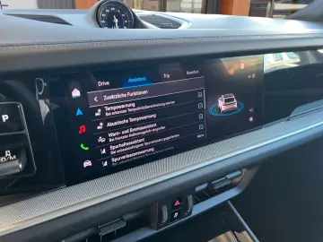 PORSCHE Cayenne Coupe E-Hyb Massage · Matrix · MY 2025