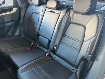 PORSCHE Cayenne Coupe E-Hyb Massage · Matrix · MY 2025