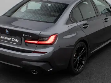 BMW 330e xD M Sport Laser Glasdach PDC HUD DAB HiFi