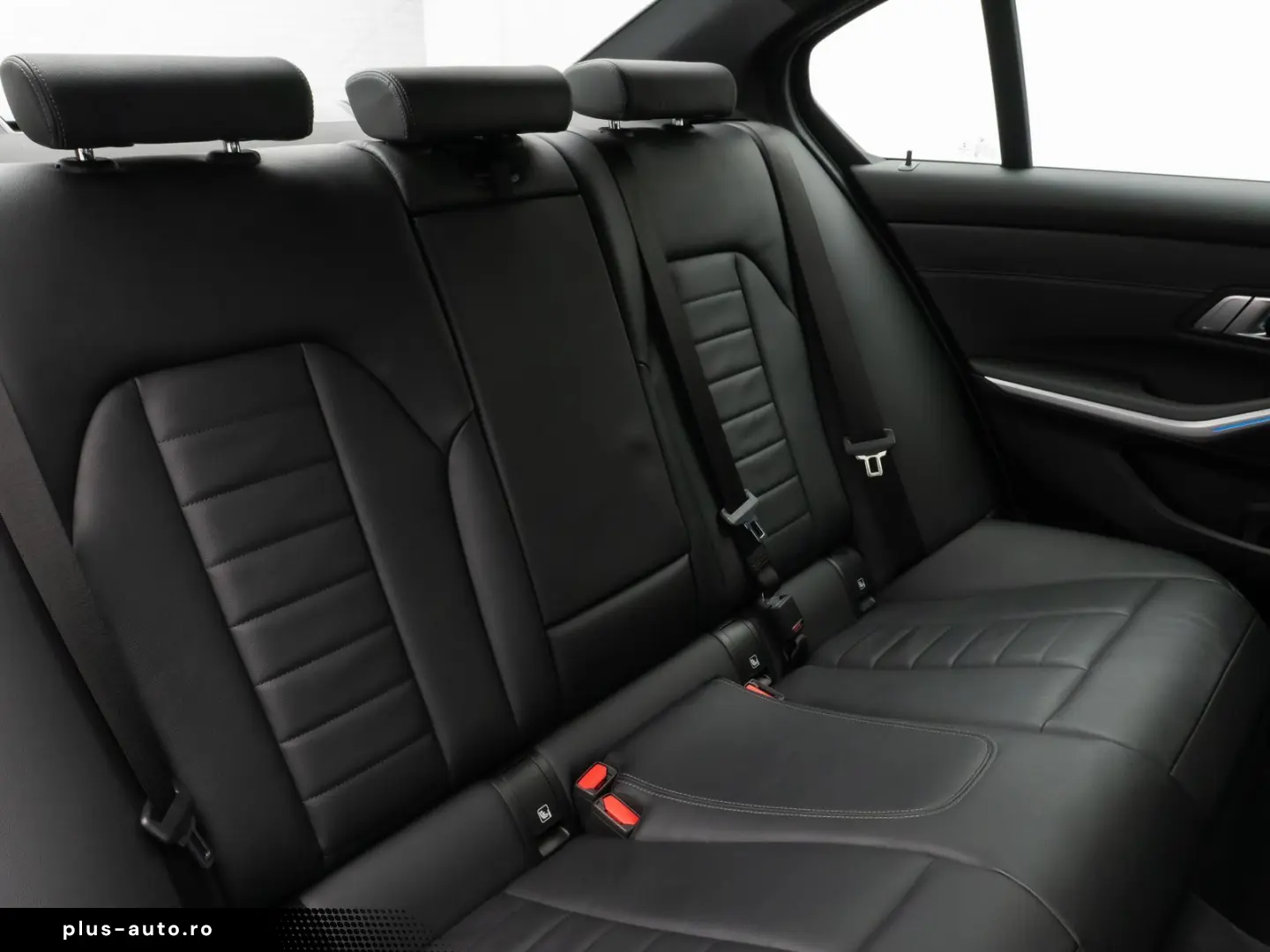 BMW 330e xD M Sport Laser Glasdach PDC HUD DAB HiFi