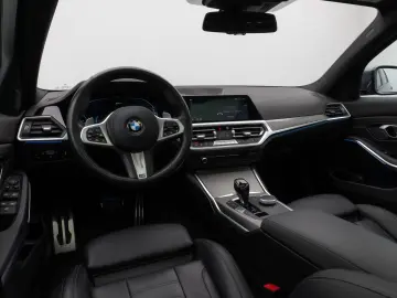 BMW 330e xD M Sport Laser Glasdach PDC HUD DAB HiFi