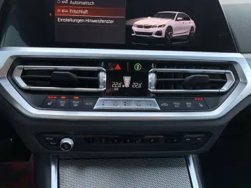 BMW 318i Limousine M SPORT LED LIVE COCKP PRO SITZ H