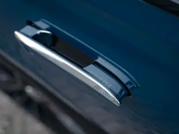 MERCEDES-BENZ S63 AMG e 4Matic  L VOLL!!! MANUFAKTUR!