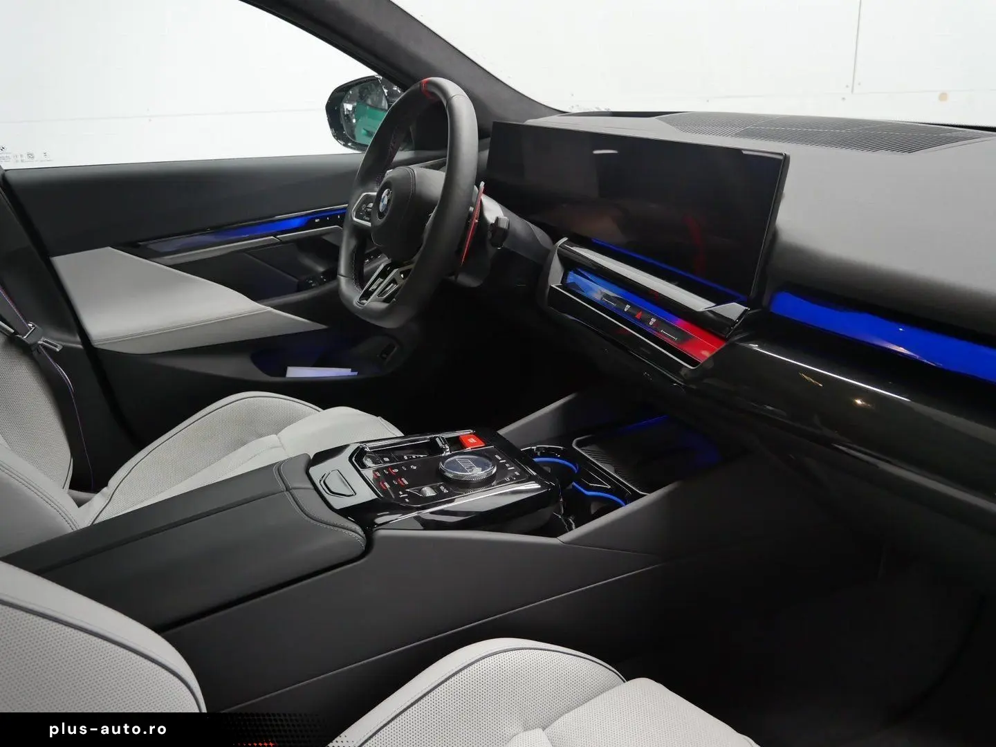 BMW M5 Limousine  Sitzbelüftung  Glasdach  Bowers&Wi