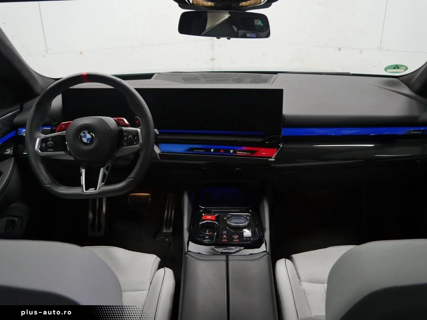 BMW M5 Limousine  Sitzbelüftung  Glasdach  Bowers&Wi