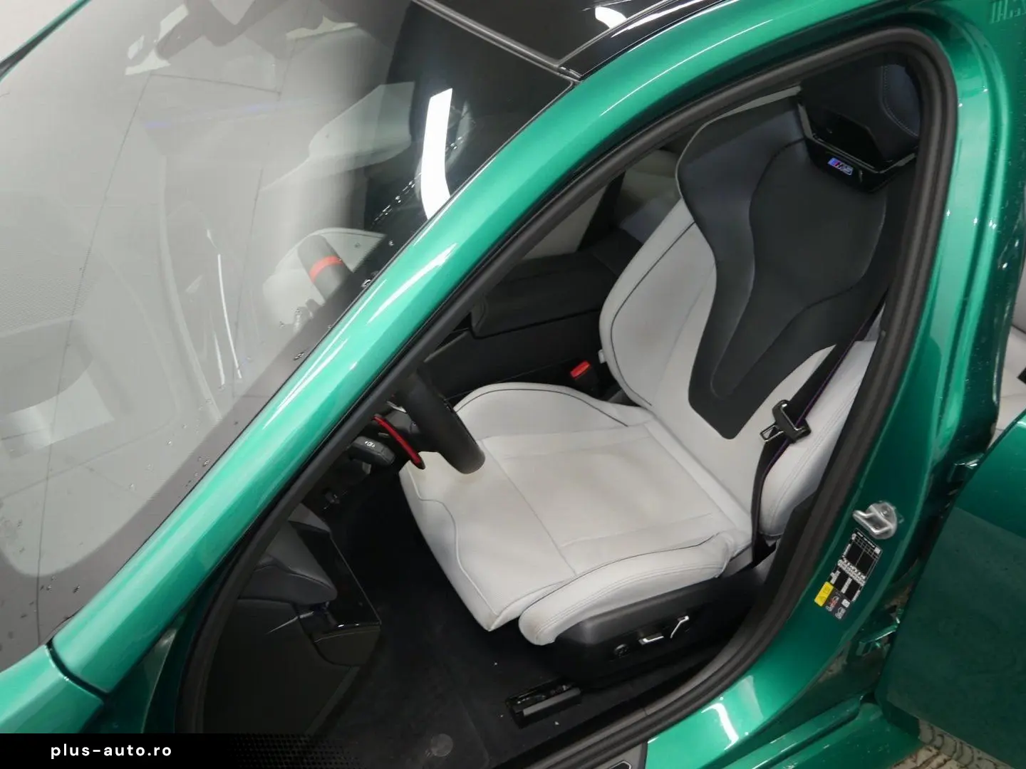 BMW M5 Limousine  Sitzbelüftung  Glasdach  Bowers&Wi