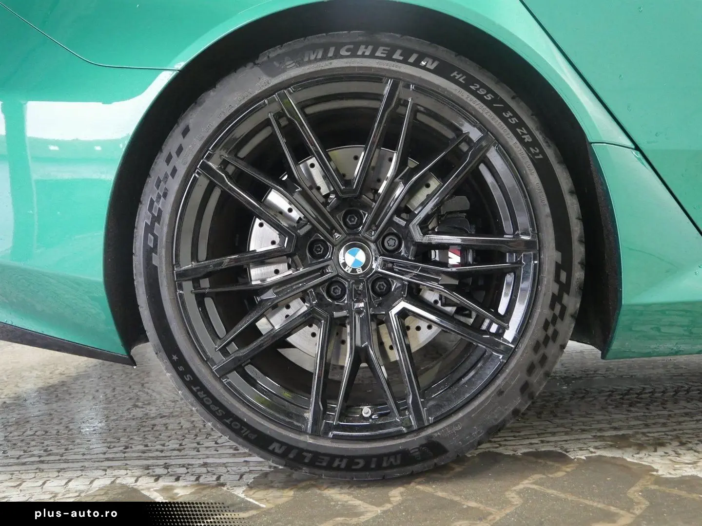 BMW M5 Limousine  Sitzbelüftung  Glasdach  Bowers&Wi