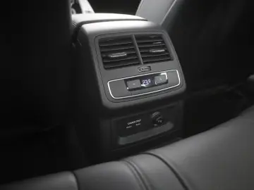 AUDI A5 Coupe 40 TDI S-Tronic quattro LED Navi Leder