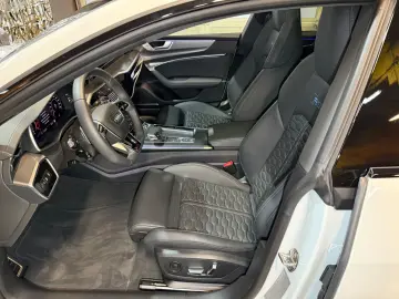 AUDI RS7 Sportback 4.0 TFSI quattro~HEAD-UP~PANO~MATR