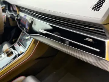 AUDI RSQ8 4.0 TFSI quattro