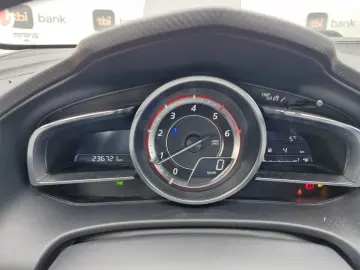 Mazda 3 – 2.2 Diesel – 2015 – Manual – Euro 6