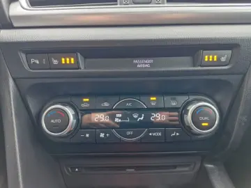 Mazda 3 – 2.2 Diesel – 2015 – Manual – Euro 6